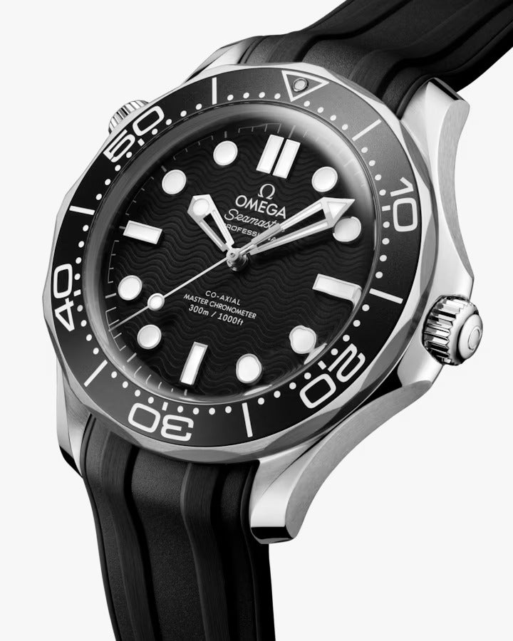 Seamaster Diver 300M 42 mm, steel on rubber strap