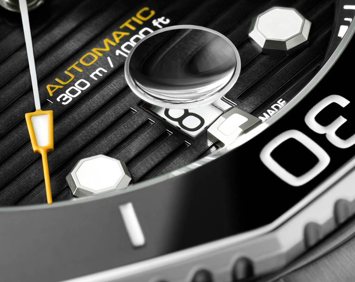 Tag Heuer Aquaracer Professional 300
